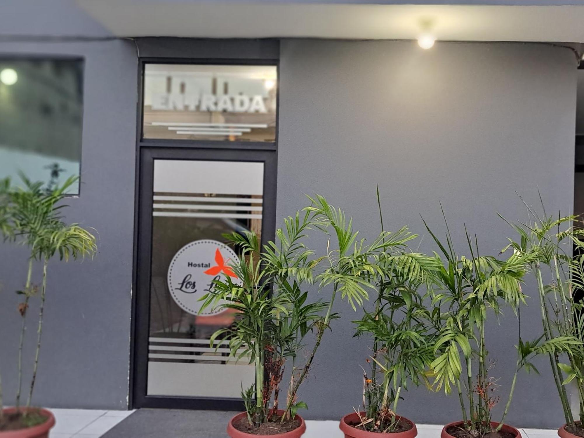 Hostal Los Lirios Loja Εξωτερικό φωτογραφία