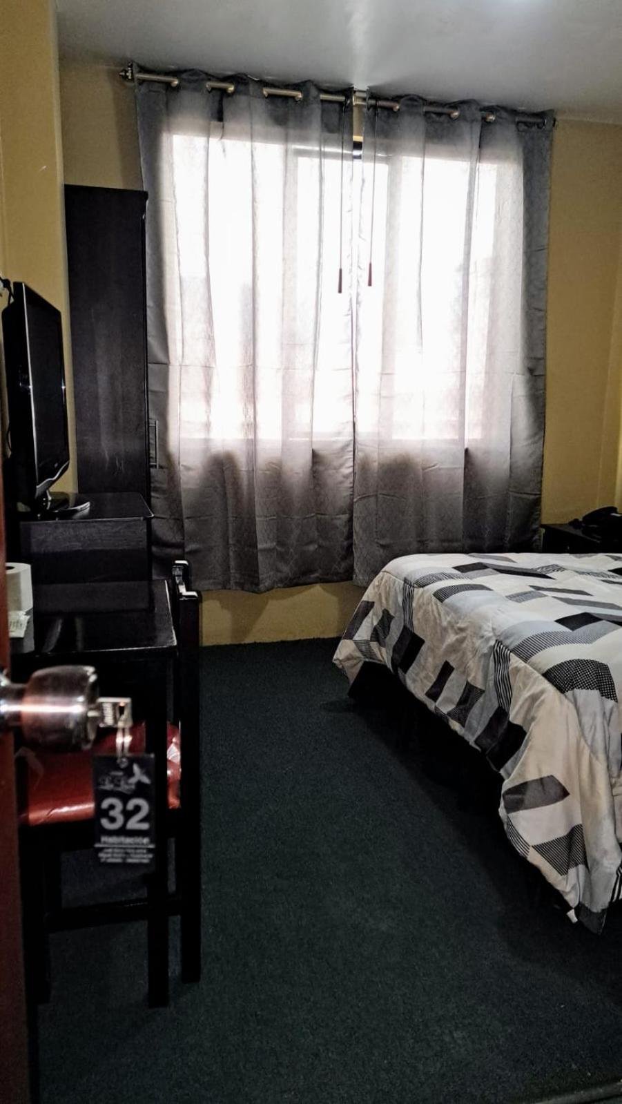 Hostal Los Lirios Loja Εξωτερικό φωτογραφία